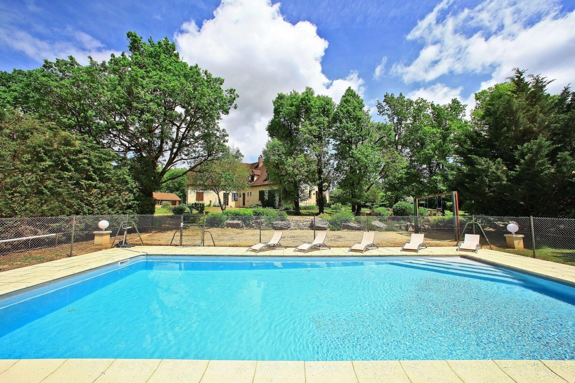 Logis Hostellerie du Causse Gramat Exterior foto